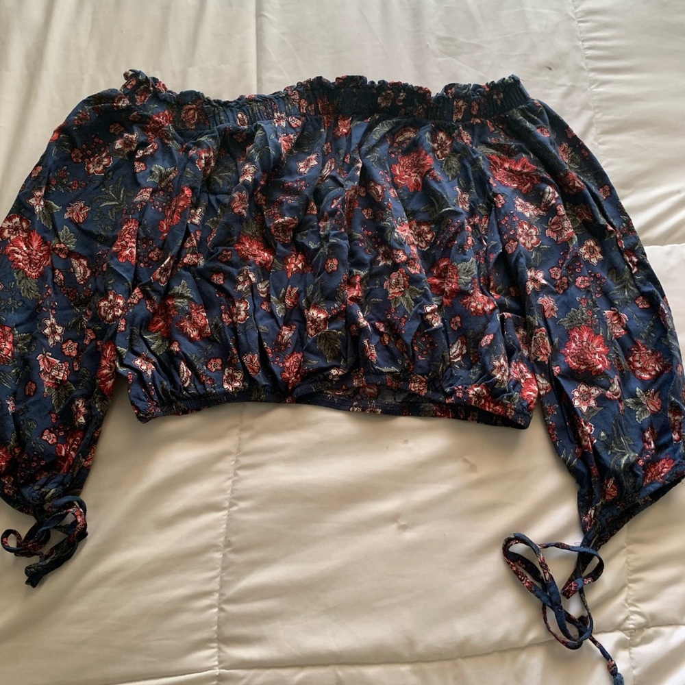 Floral ruffle shirt